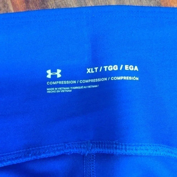 Women's HeatGear® No-Slip Waistband Ankle Leggings - Picture 5 of 8